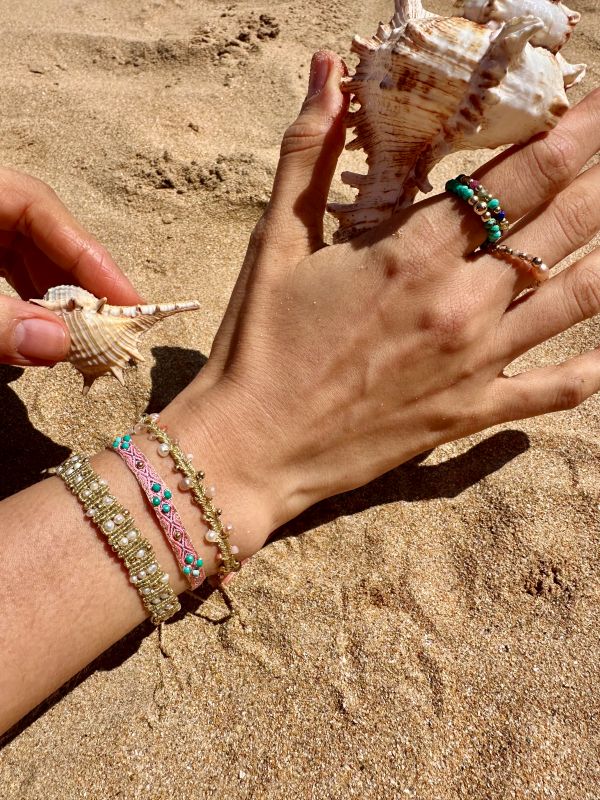 Atenea Handmade Bracelet Featuring Freshwater Pearls