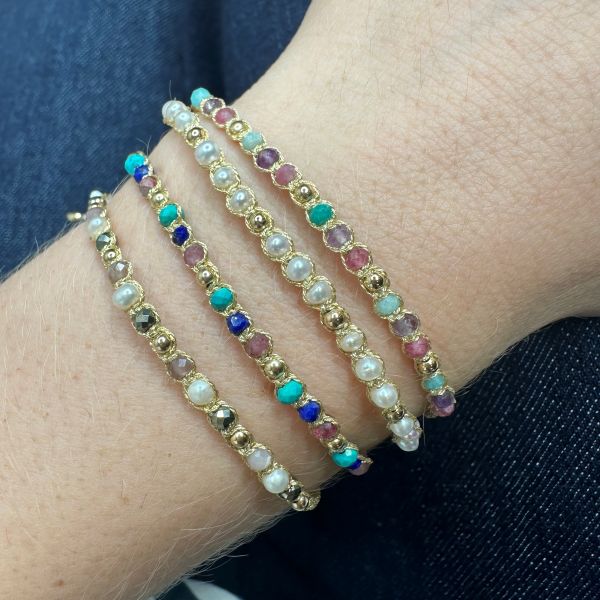 Handmade Holly Bracelet Featuring Freshwater Pearls and Gold