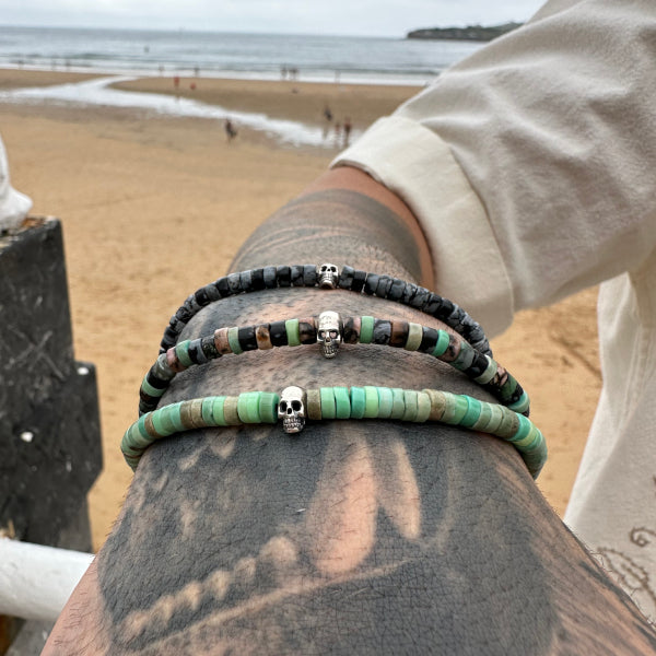 HANDMADE GEMSTONES BRACELET FOR HIM WITH TURQUOISE STONES WITH SILVER SKULL DETAIL