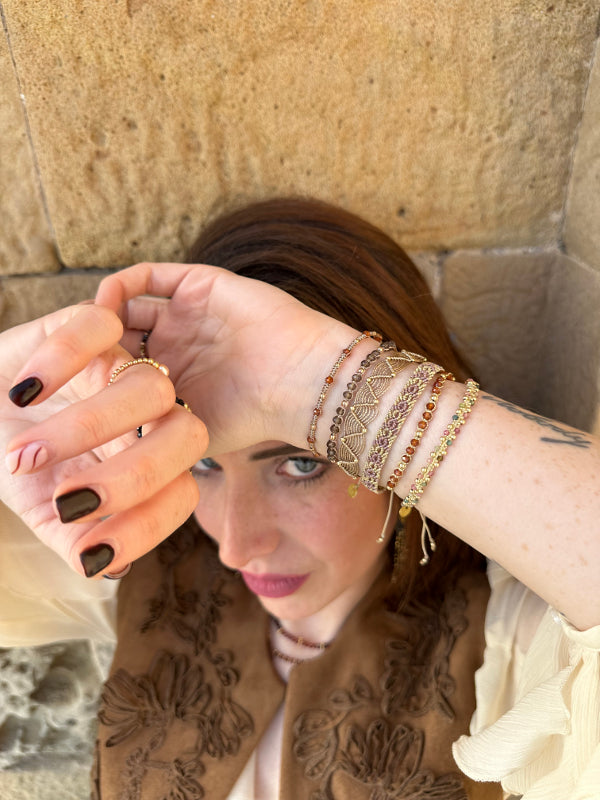 Handmade Stonesand Bracelet Featuring Hessonite Stone and Gold Beads Details