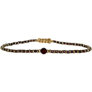 Luxy Handmade Bracelet Featuring a Granate Stone