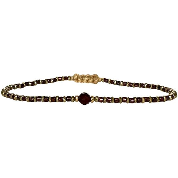 Luxy Handmade Bracelet Featuring a Granate Stone
