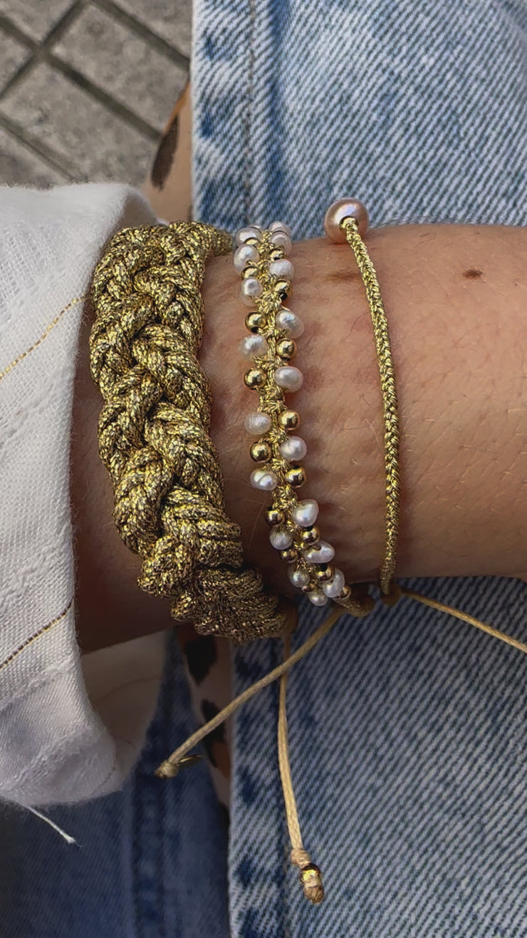 Handmade Vera Bracelet using metallic golden threads