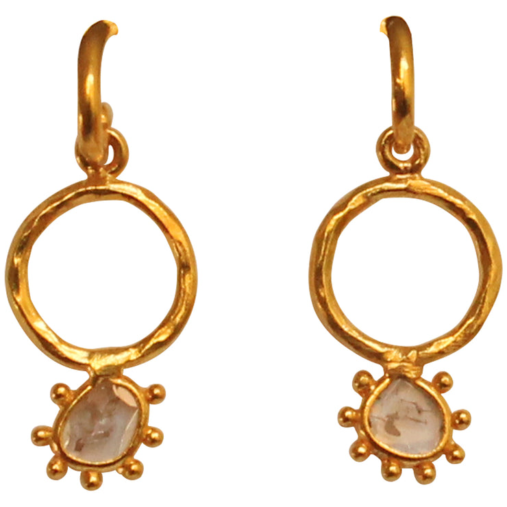 These fine and beautiful handmade drop earring featuring sliced diamonds, set in a 14k vermeil setting. The perfect pair of earrings to wear for any occasion!  -Metal: 14k gold plated vermeil   -Sliced rough diamonds  -Earring height 1.8cm, Width 0.9mm  -Butterfly closure  -Care: Take care of your jewellery by keeping it dry and avoid spraying fragrances directly on to it.   -It comes with a card and a gift box   -Each piece has a unique shape as they are natural gemstones 