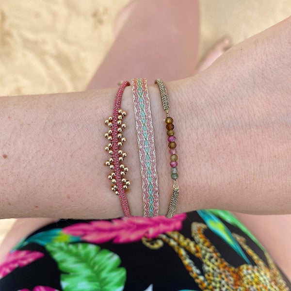 HANDMADE FLORA BRACELET IN PINK AND GOLD TONES