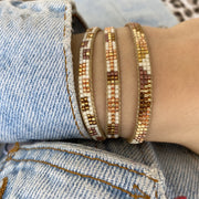 This cool bracelet is handwoven by our team of artisans in Colombia using Japanese glass beads.   Wear it with your favourite accessories !  Details:      Women Bracelet     Japanese glass beads     Handwoven adjustable bracelet     Width 5mm