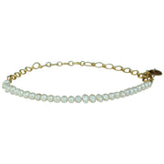 This anklet is handmade from 24-karat gold vermeil chain and freshwater pearls. Adjustable to your desired fit.    Details:  -  Pendant length:  10cm / 4in  - Pendant width:  3mm